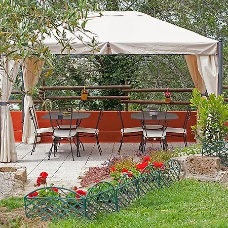 Il Casale Del Boncio Апартаменты